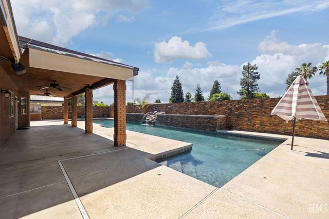 14609 Orchard Crest Avenue, Bakersfield, CA 93314