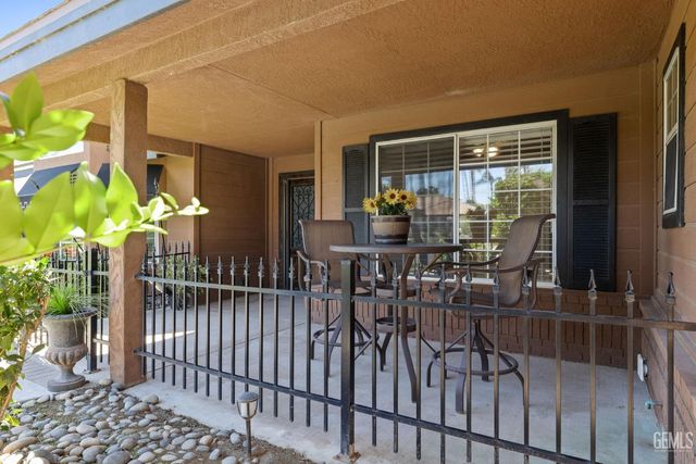 14609 Orchard Crest Avenue, Bakersfield, CA 93314