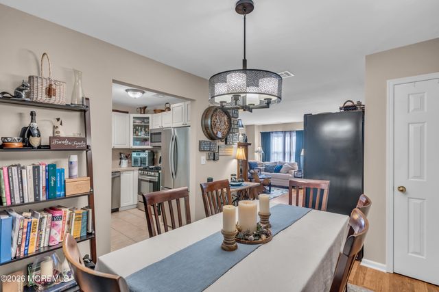 19 Jodhpur Court, Tinton Falls, NJ 07753