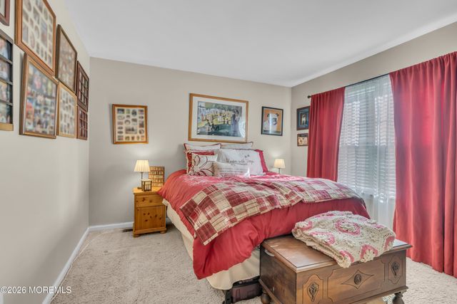 19 Jodhpur Court, Tinton Falls, NJ 07753