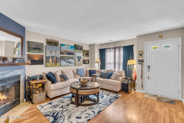 19 Jodhpur Court, Tinton Falls, NJ 07753