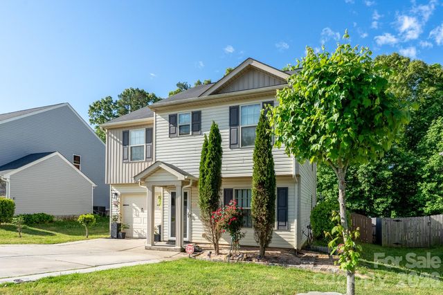 7329 Hidden Creek Drive, Charlotte, NC 28214