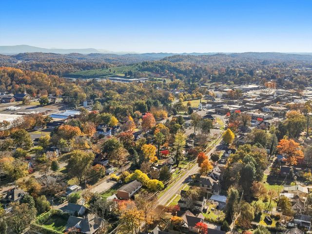 608 Ingleside Avenue, Athens, TN 37303