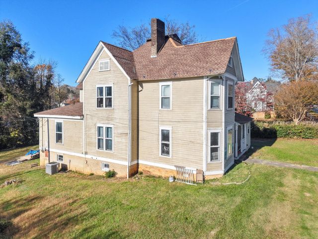 608 Ingleside Avenue, Athens, TN 37303