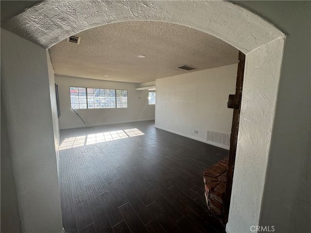 4965 Tulsa, Riverside, CA 92505