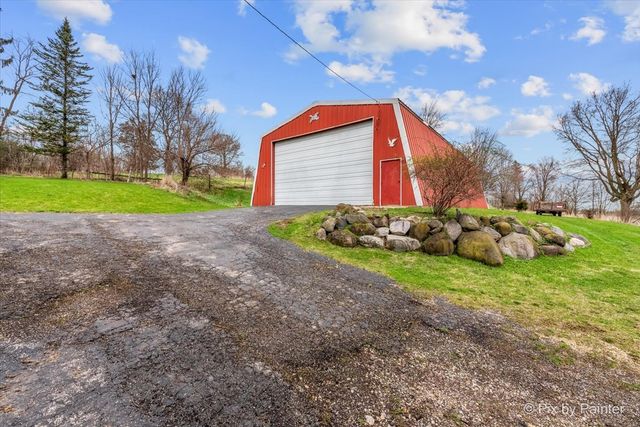 W3004 Krueger Road, Lake Geneva, WI 53147