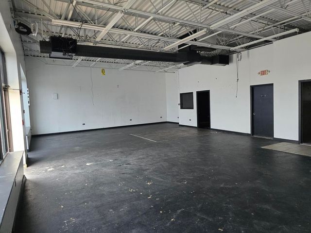 430 Swift Road A, Addison, IL 60101