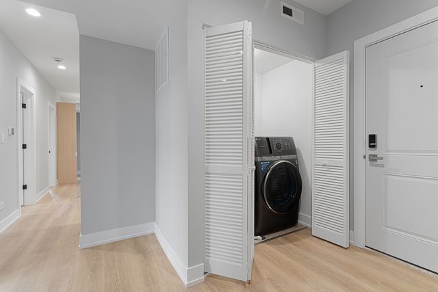 1558 W Juneway Terrace 2M, Chicago, IL 60626