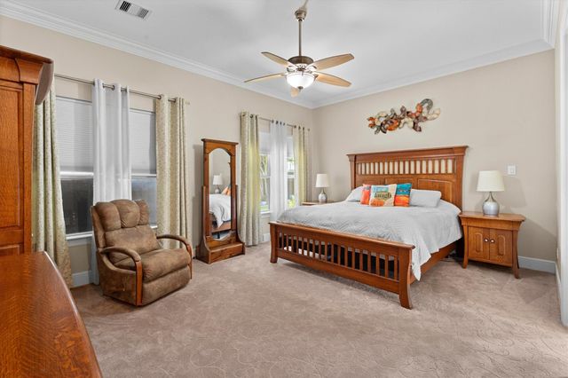 26 Newberry Court, Montgomery, TX 77356