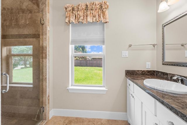 26 Newberry Court, Montgomery, TX 77356
