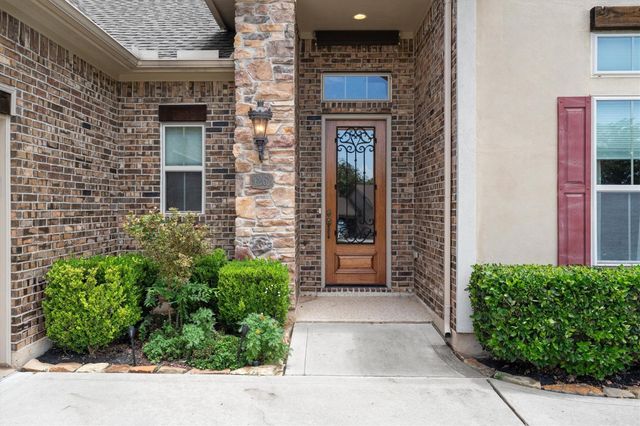 26 Newberry Court, Montgomery, TX 77356