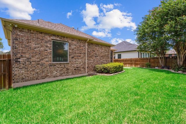 26 Newberry Court, Montgomery, TX 77356
