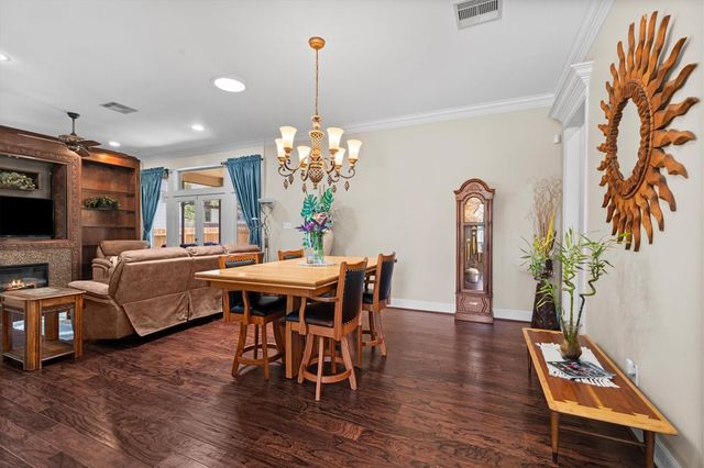 26 Newberry Court, Montgomery, TX 77356