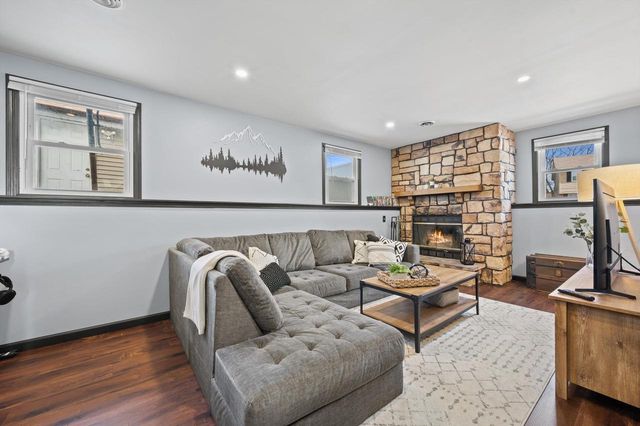 9308 W Goodrich AVENUE, Milwaukee, WI 53224