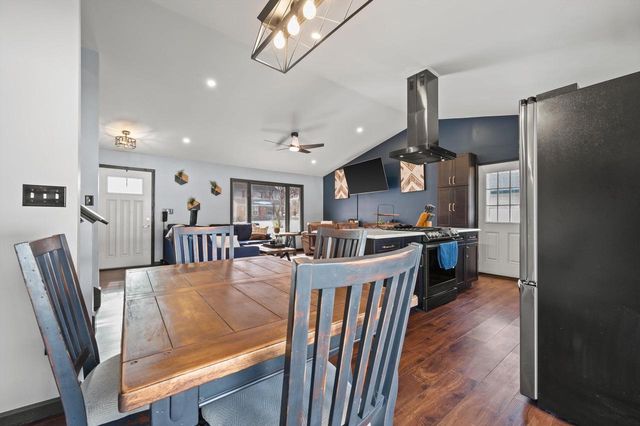 9308 W Goodrich AVENUE, Milwaukee, WI 53224