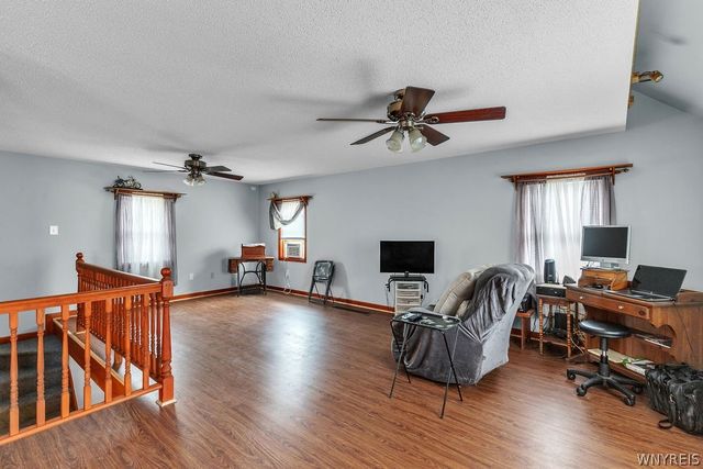 23 Cherry Lane, Cheektowaga, NY 14225
