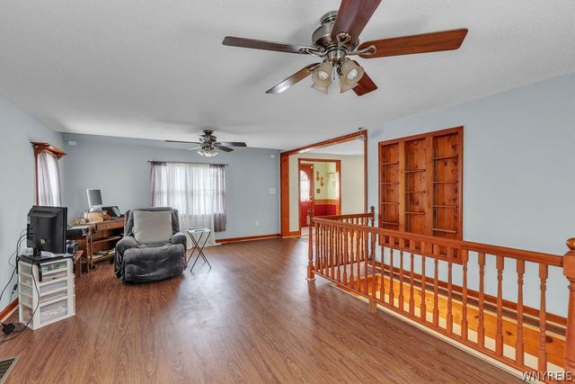 23 Cherry Lane, Cheektowaga, NY 14225