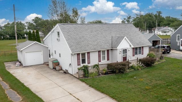 23 Cherry Lane, Cheektowaga, NY 14225