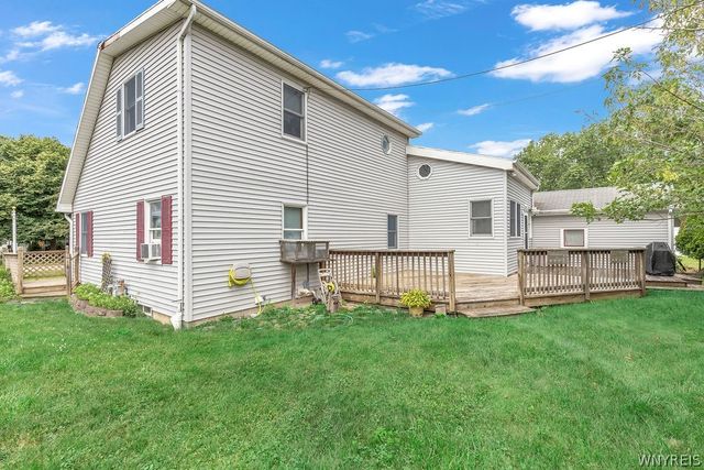 23 Cherry Lane, Cheektowaga, NY 14225