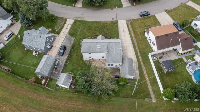 23 Cherry Lane, Cheektowaga, NY 14225