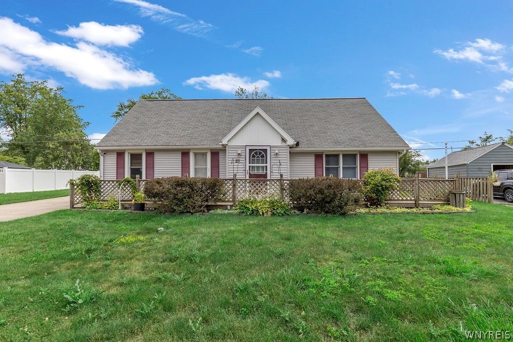 23 Cherry Lane, Cheektowaga, NY 14225
