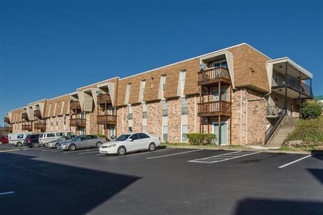 370 Wallace Rd Apt F9, Nashville, TN 37211