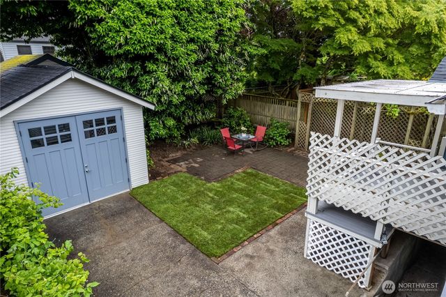 6848 31st Avenue NE, Seattle, WA 98115