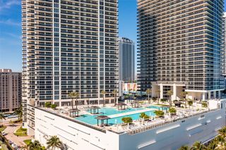 1850 S Ocean Dr 909, Hallandale Beach, FL 33009