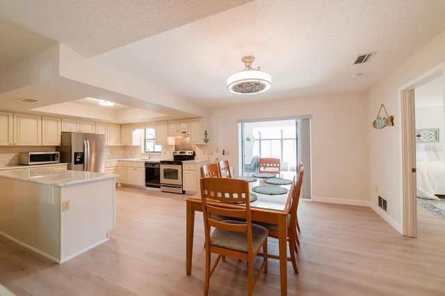 9273 CARNATION AVENUE, Englewood, FL 34224