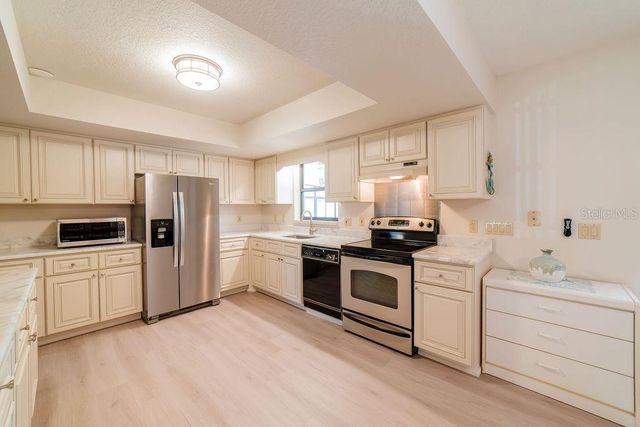 9273 CARNATION AVENUE, Englewood, FL 34224