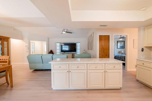 9273 CARNATION AVENUE, Englewood, FL 34224