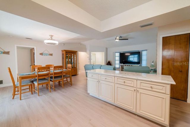 9273 CARNATION AVENUE, Englewood, FL 34224