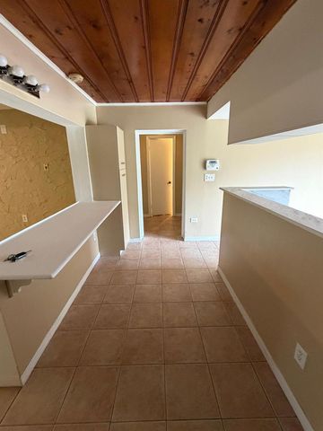 5601 Pierce Street, Hollywood, FL 33021