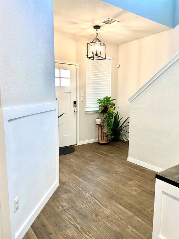 101 Fair Anne DR, Georgetown, TX 78626