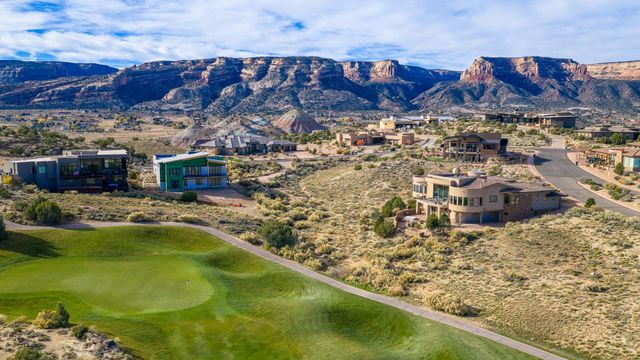 2304 W Ridges Boulevard, Grand Junction, CO 81507
