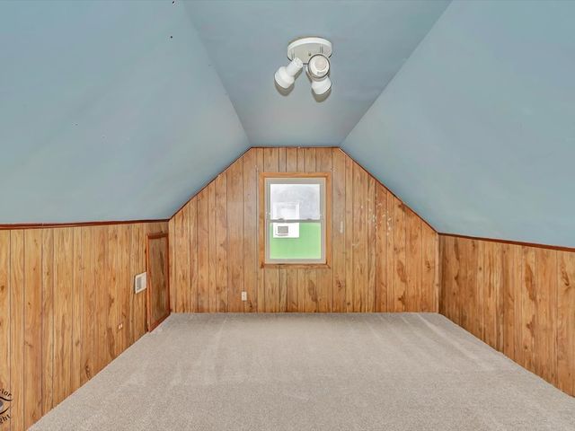 7948 Merrimac Avenue, Burbank, IL 60459