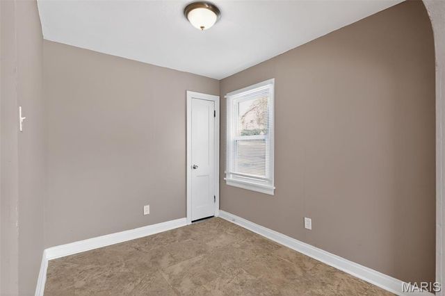 405 Estelle Avenue, Ferguson, MO 63135