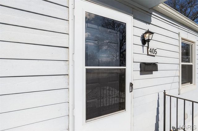 405 Estelle Avenue, Ferguson, MO 63135