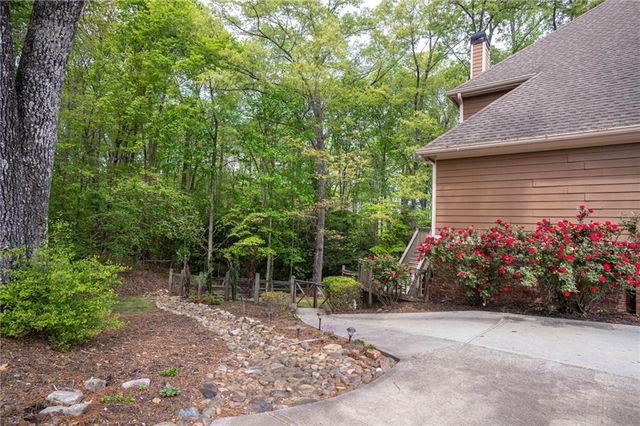 1621 Alcovy Ridge Crossing, Loganville, GA 30052