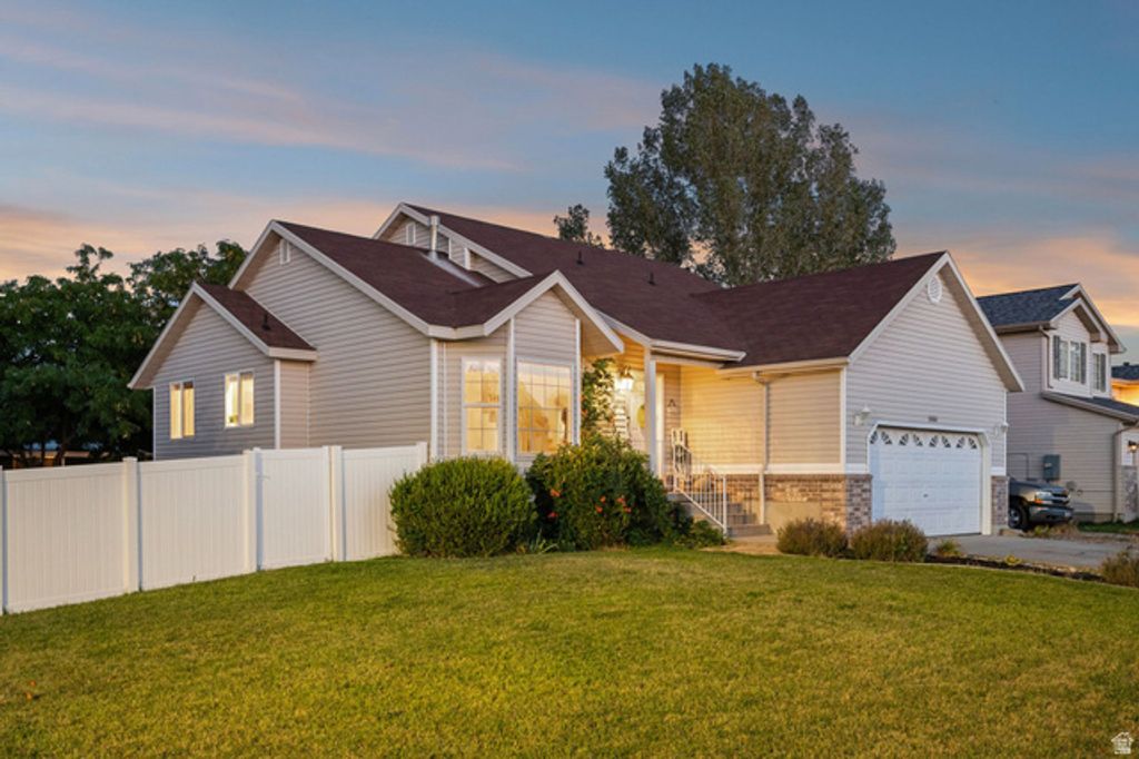 6661 S AUGUST LN, West Jordan, UT 84081 — photo 2