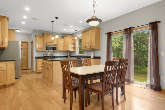 23601 Rockney Street NE, Bethel, MN 55005