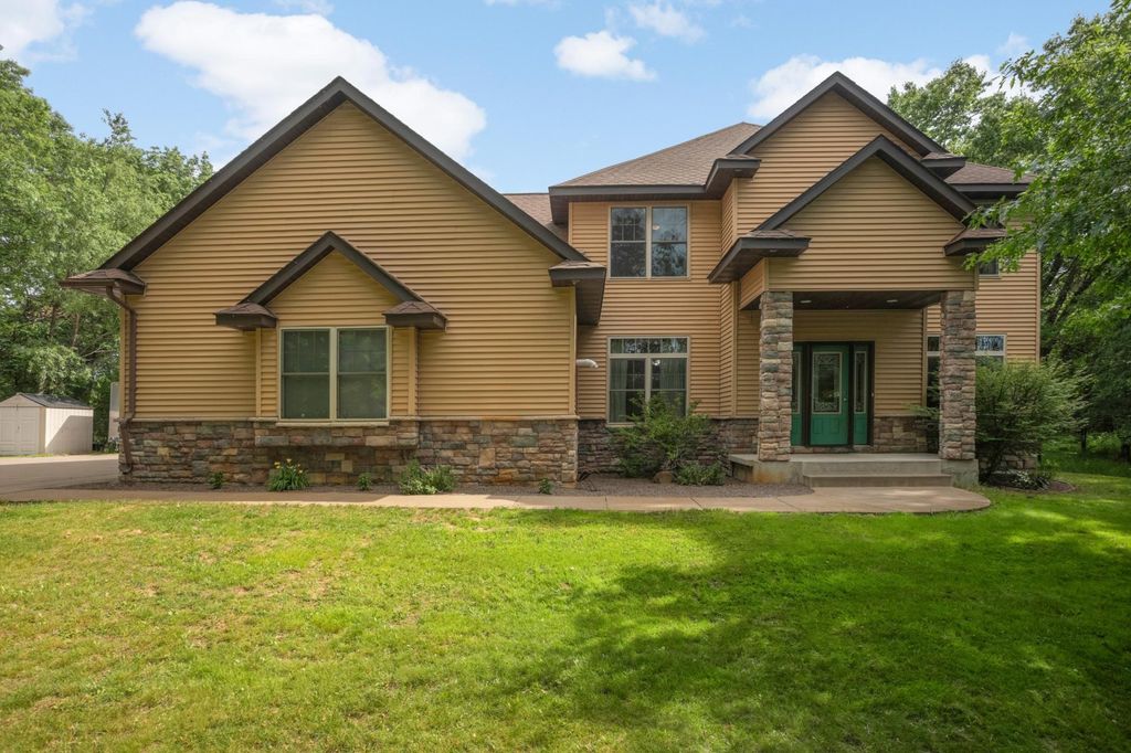 23601 Rockney Street NE, Bethel, MN 55005