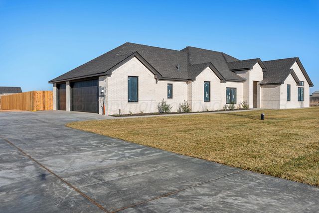 9800 COPPER CREEK Drive, Amarillo, TX 79119