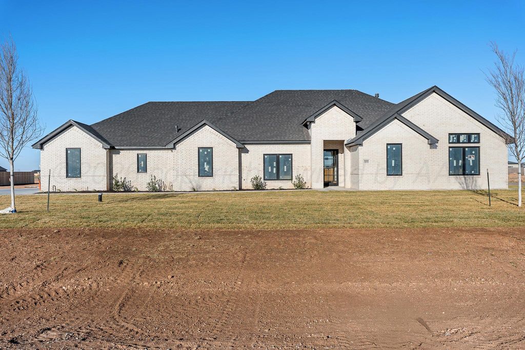 9800 COPPER CREEK Drive, Amarillo, TX 79119