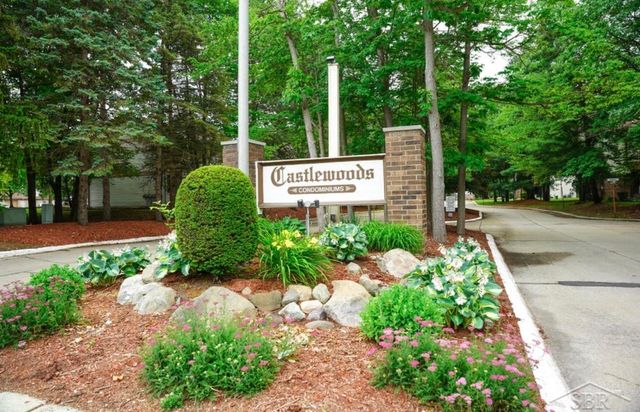 35845 Castlewood Court, Westland, MI 48185
