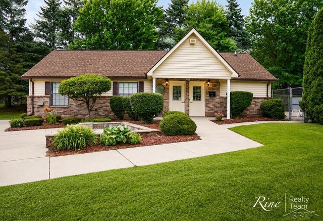 35845 Castlewood Court, Westland, MI 48185