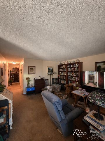 35845 Castlewood Court, Westland, MI 48185