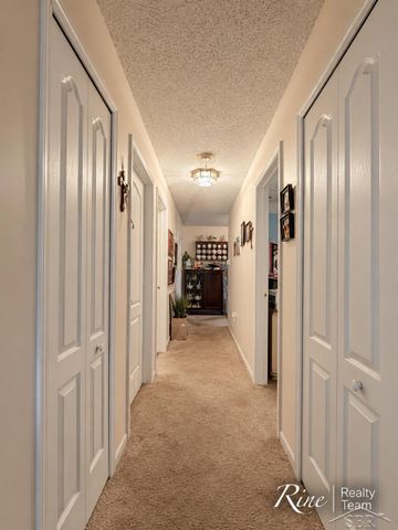 35845 Castlewood Court, Westland, MI 48185