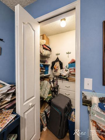 35845 Castlewood Court, Westland, MI 48185