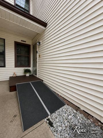 35845 Castlewood Court, Westland, MI 48185